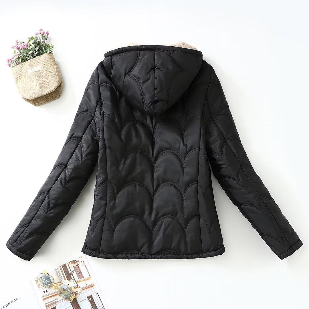 Damen nan gesteppte Kapuzenjacke mit Teddyfutter, durchgehendem Reißverschluss und seitlichen Eingrifftaschen Drune
