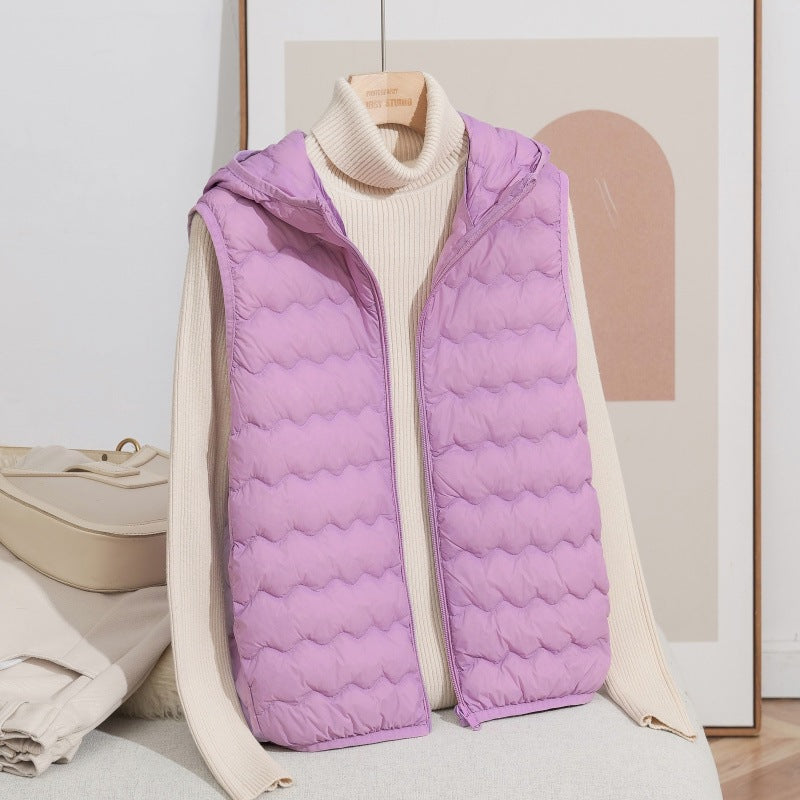 Damen Ultraleichte Kapuzen-Steppweste mit ergonomischer Wellensteppung und kompaktem Packformat Drune