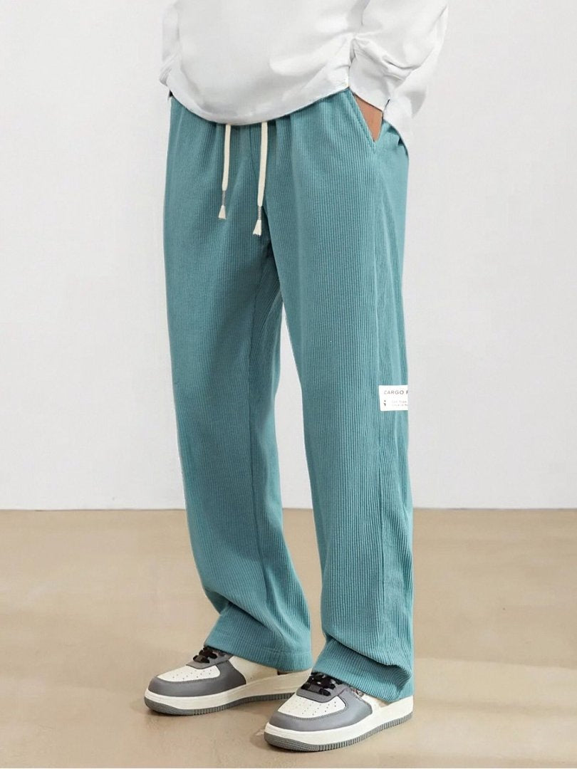 Herren Weite Cordhose im Relaxed-Fit mit Tunnelzug, geradem Bein & Label‑Patch Drune