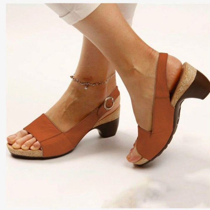Damen nan Sandalette mit elastischem Fersenriemen ergonomischem Kork-Komfortfußbett und niedrigem geschwungenem Absatz Drune