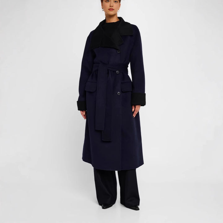 Damen Taillierter Wollmix-Mantel mit Bindegürtel, kontrastiertem Revers und Pattentaschen Drune
