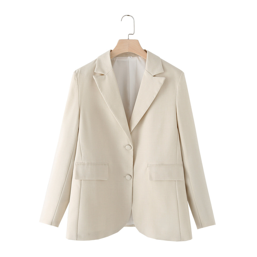 Damen nan dreiteiliges Anzugset mit Ketten‑Croptop, lockerem Blazer und hochtaillierter Bundfaltenhose Drune
