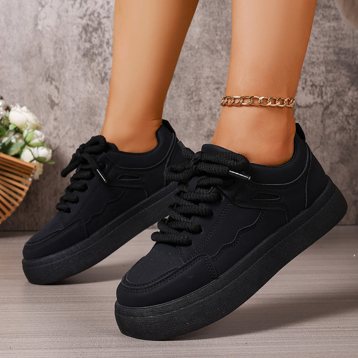 Damen Plateau-Sneaker mit dicker Laufsohle, übergroßen Schnürsenkeln und gepolstertem Knöchelbereich Drune