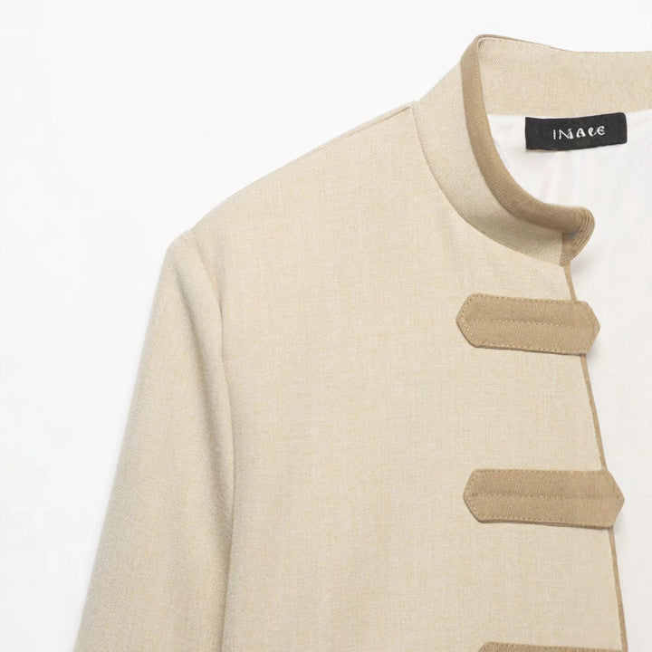 Damen Kurze Jacke im militärisch inspirierten Stil mit Stehkragen und Zierriemen Drune