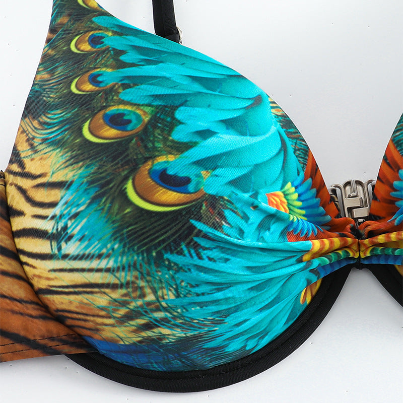 Damen Push-Up Bikini-Set mit exotischem Pfauenmuster und eleganten Schmuckdetails Drune