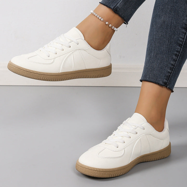 Damen Sneaker mit sportlichem Design und strapazierfähiger Gummisohle Drune