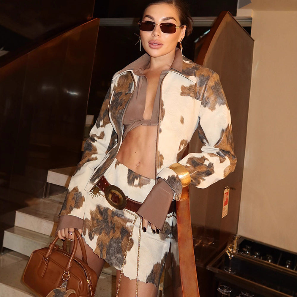 Damen Kunstlederjacke im modernen Cow-Print Drune