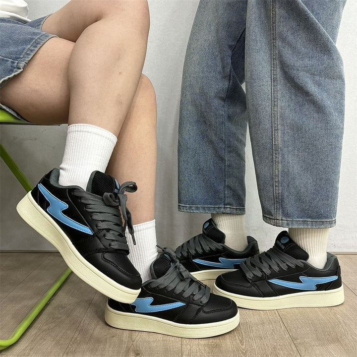 Damen sportliche Sneaker mit gepolstertem Schaft von Drune