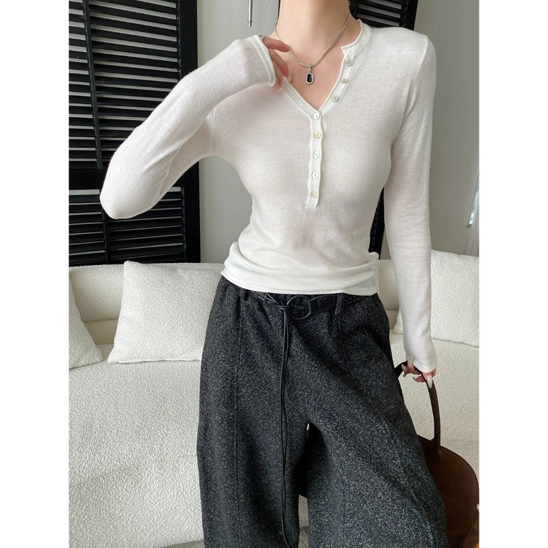 Damen Langarmshirt mit dekorativen Knöpfen und V-Ausschnitt Drune