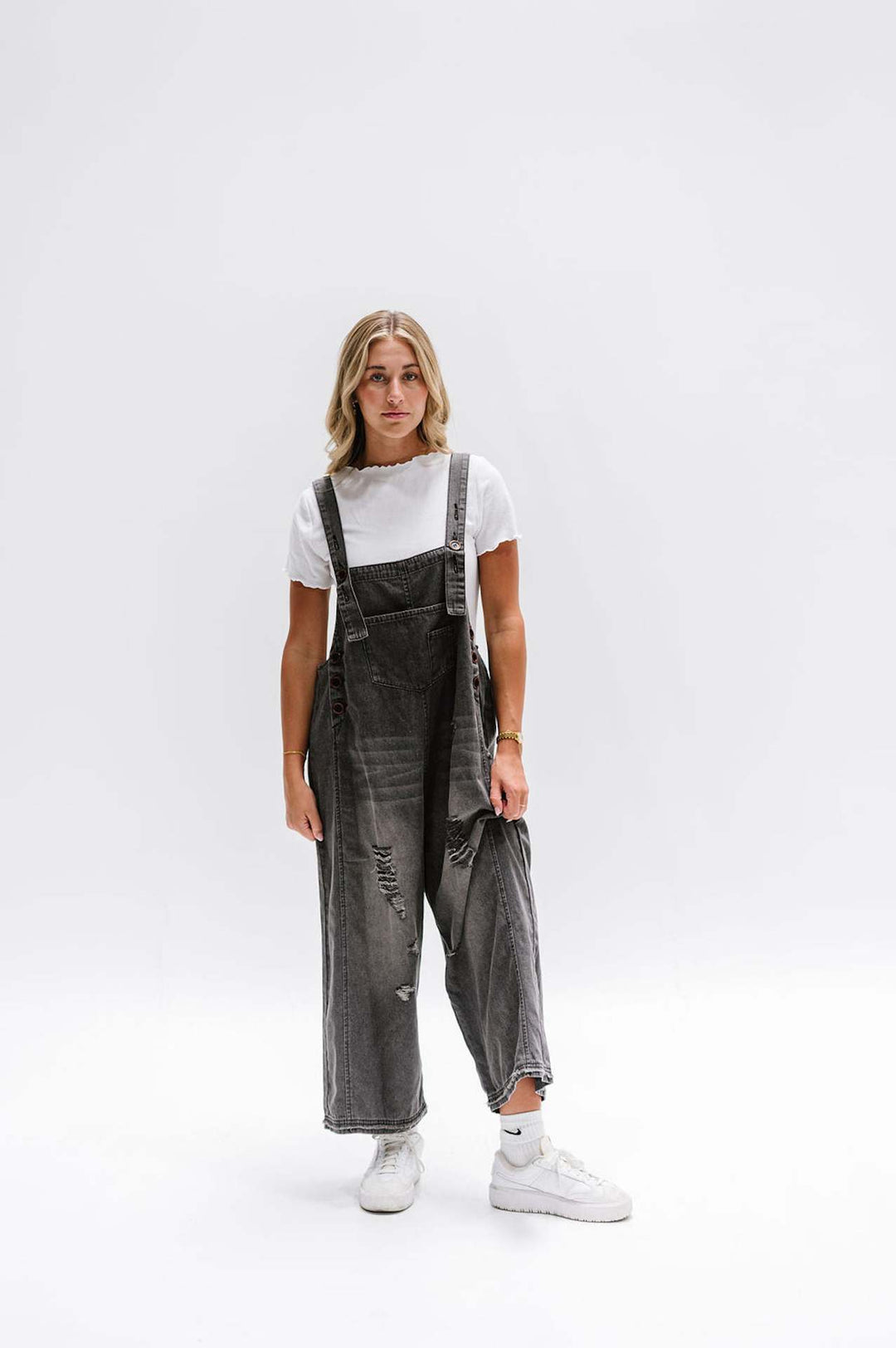 Damen nan lässige verwaschene Latzhose aus Jeansstoff mit Rissen und weitem Bein Drune