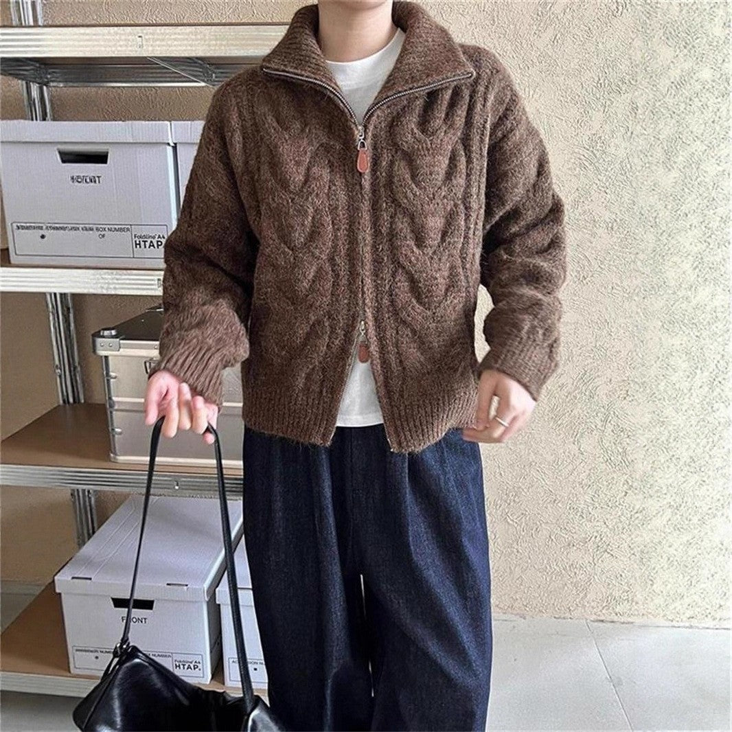 Damen Grobstrickjacke mit Stehkragen und modernen Zopfmustern Drune