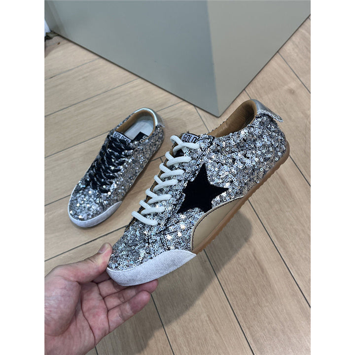 Damen Glitzer-Sneaker mit Paillettenbesatz, Stern-Applikation und kontrastierenden Schnürsenkeln Drune