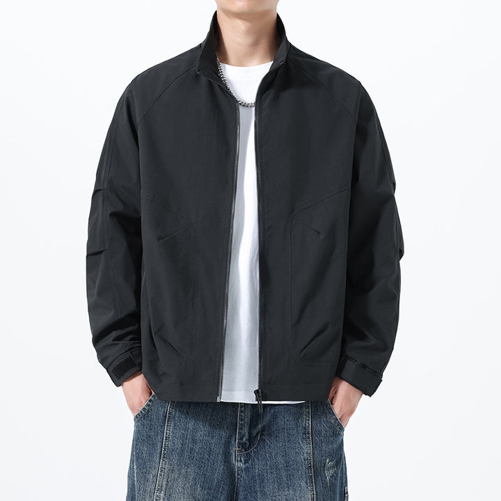 Herren Leichte Utility-Übergangsjacke mit Stehkragen, Raglanärmeln und verstellbaren Klettbündchen Drune