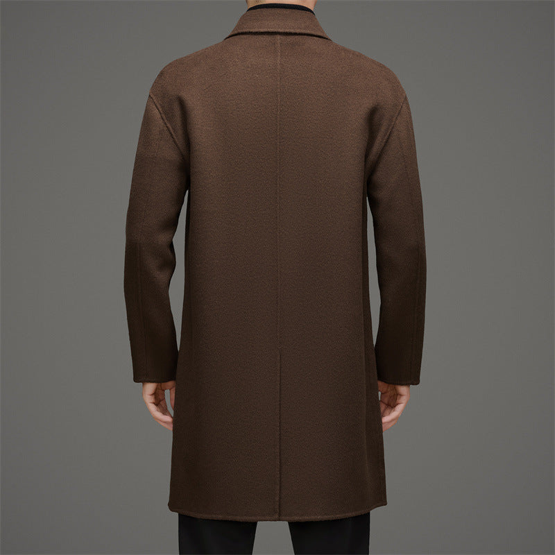 Herren eleganter Wollmantel mit doppelt gearbeiteter Knopfleiste und praktischen Taschen Drune
