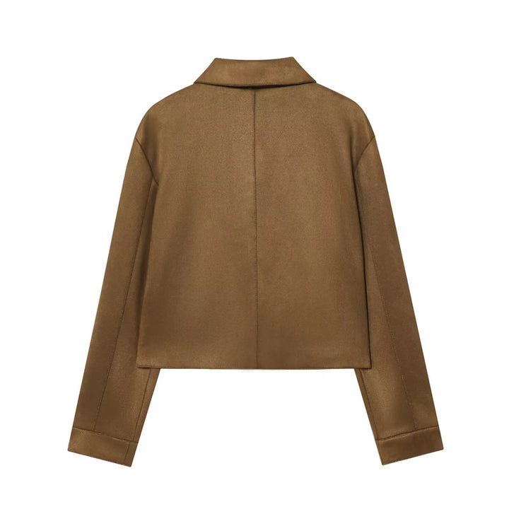 Damen nan kurze taillierte Boxy-Jacke mit Hemdkragen, Eingrifftaschen und durchgehender Knopfleiste Drune