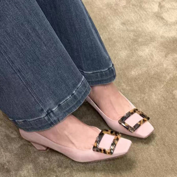 Damen Ballerinas mit quadratischem Zehenbereich und modischem Kastenschließe Drune