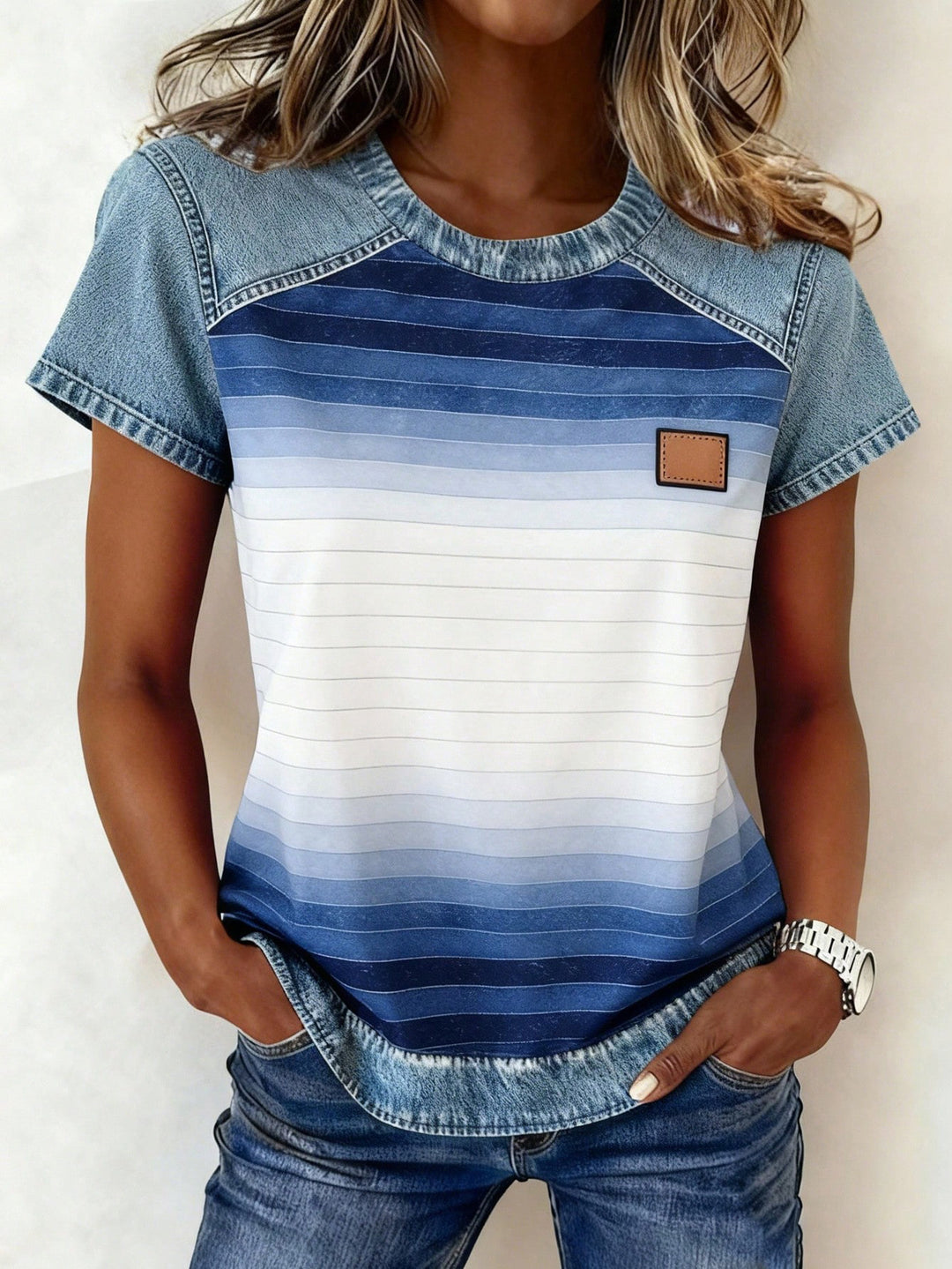 Damen Kurzarmshirt mit Jeans-Einsätzen und Teddy-Patchprint Drune