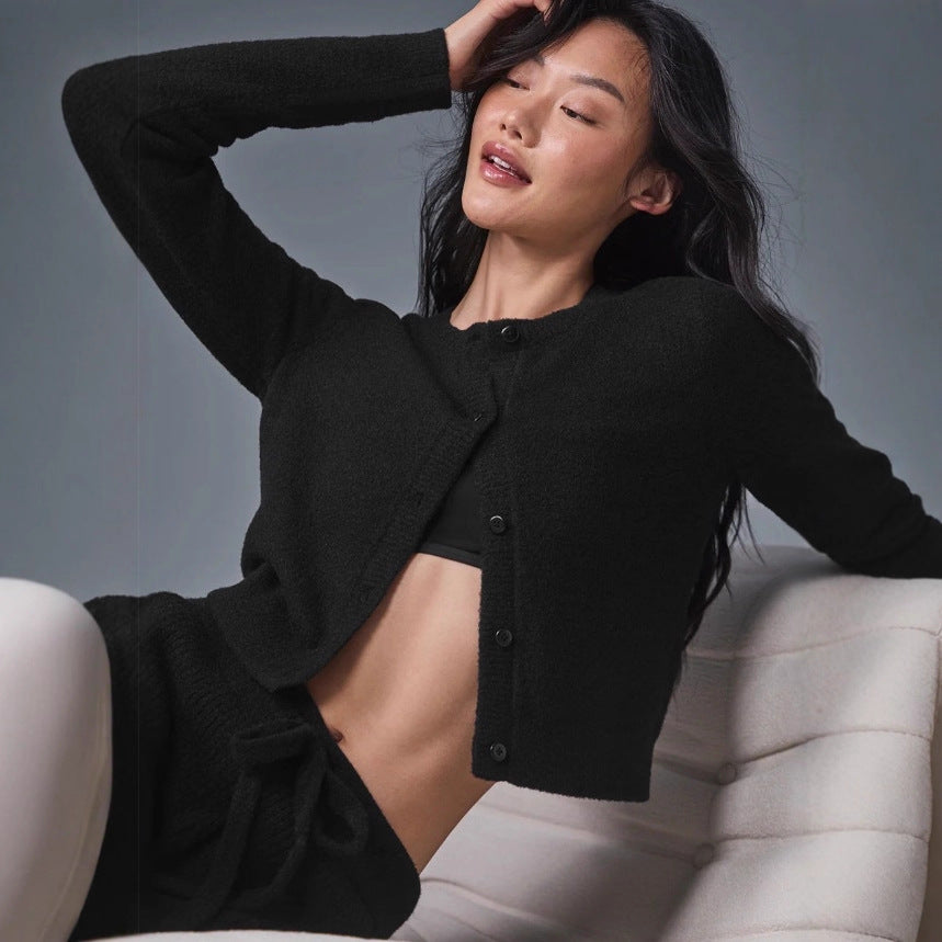 Damen cropped Strickjacke mit praktischem Knopfverschluss und lässigem Design Drune