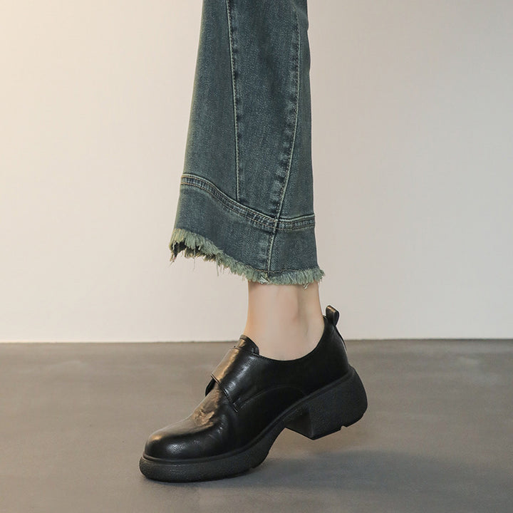 Damen Loafer mit breitem Klettverschluss und skulpturaler Plateau‑Blocksohle Drune