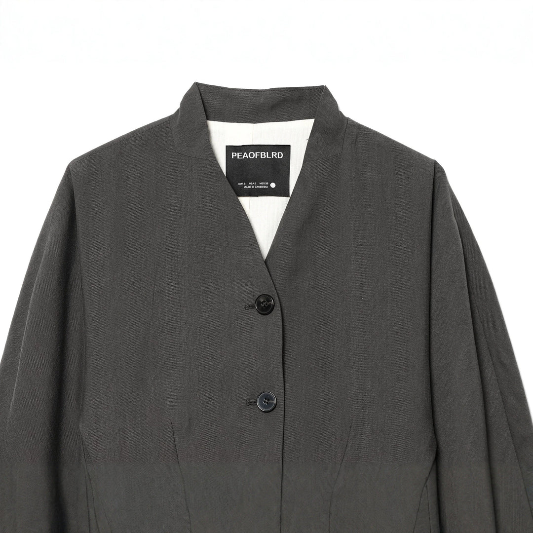 Damen nan taillierter Cropped-Blazer mit V-Ausschnitt, entwurfsnahtiger Formgebung und dreiknopfverschluss Drune