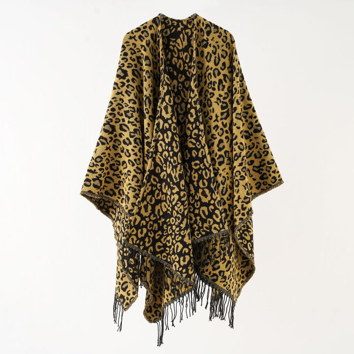 Damen Weichfallender Strick‑Überwurf im Leopardenjacquard mit Fransensaum Drune
