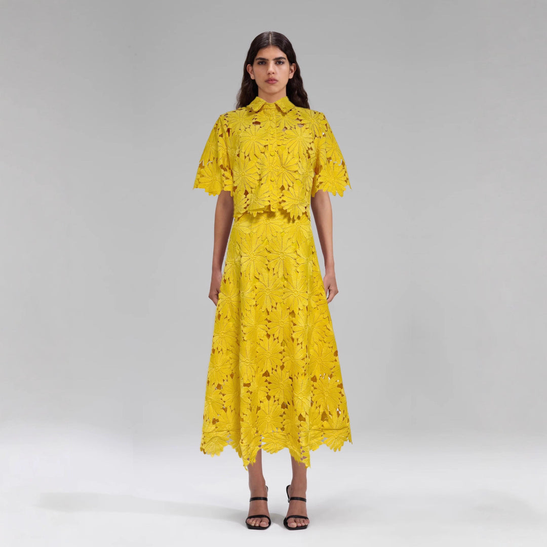 Damen Blumenkleid mit hochgeschlossenem Kragen und voluminösen Ärmeln Drune