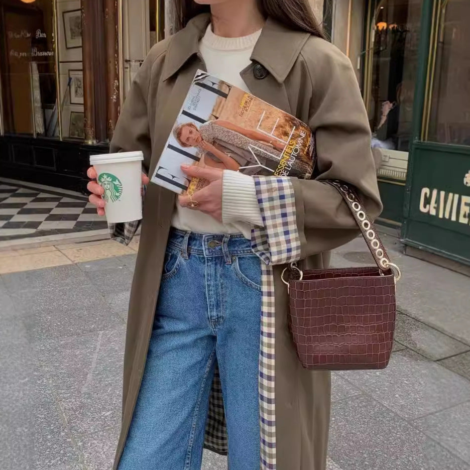 Damen modischer Trenchcoat mit Karodetails und praktischen Taschen Drune