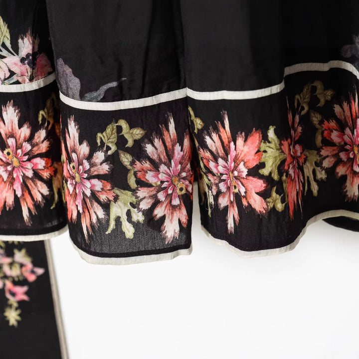 Damen Boho-Stufenkleid mit Stehkragen, Taillengürtel und Ballonärmeln Drune