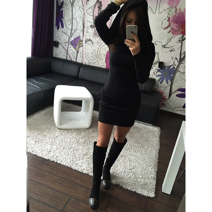 Damen Kapuzenkleid mit elegantem Rollkragen und figurbetonendem Schnitt Drune