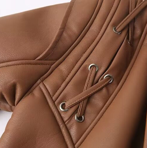 Damen Kunstlederjacke mit luxuriösem Teddyfutter und kunstvollen Schnürdetails Drune