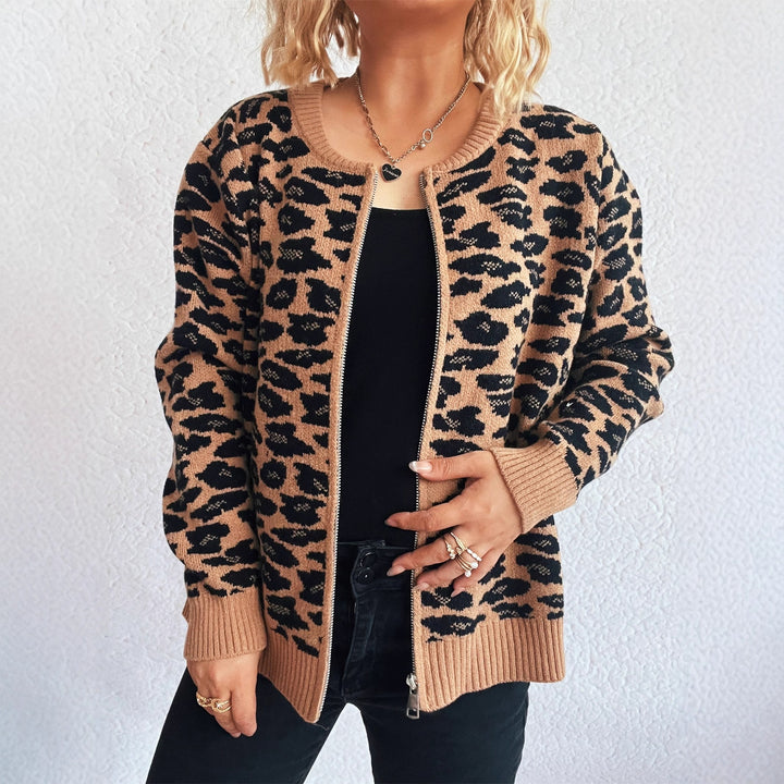 Damen Strickjacke mit floralem Jacquardmuster und durchgehender Knopfleiste Drune