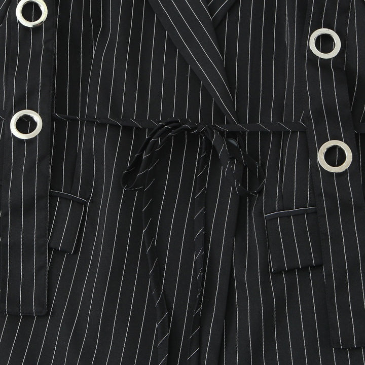 Damen Nadelstreifen-Blazer mit Ösenapplikation und Kordelzug Drune