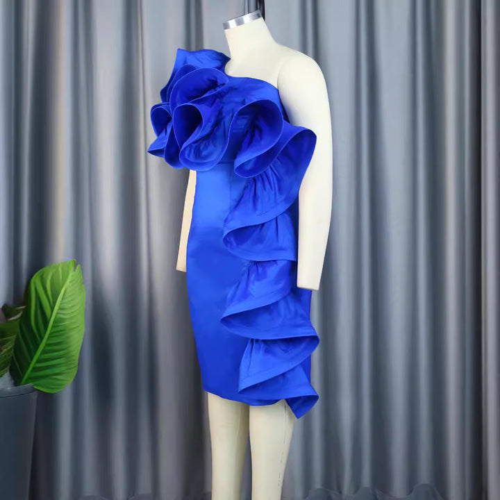 Damen Etuikleid mit voluminösen Rüschen und asymmetrischem Design Drune