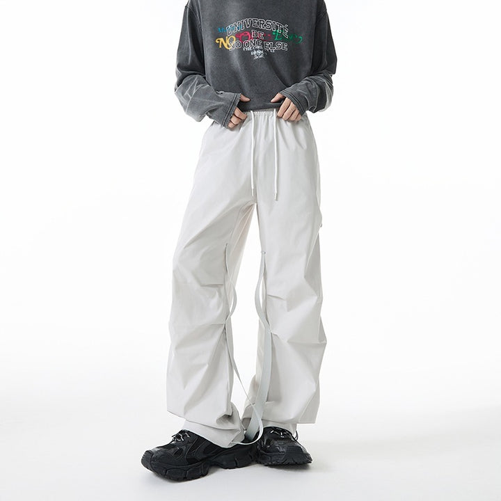 Damen Weite Tech-Cargo-Hose mit Tunnelzugbund, Beinriemen und wasserabweisender Nylon‑Optik Drune