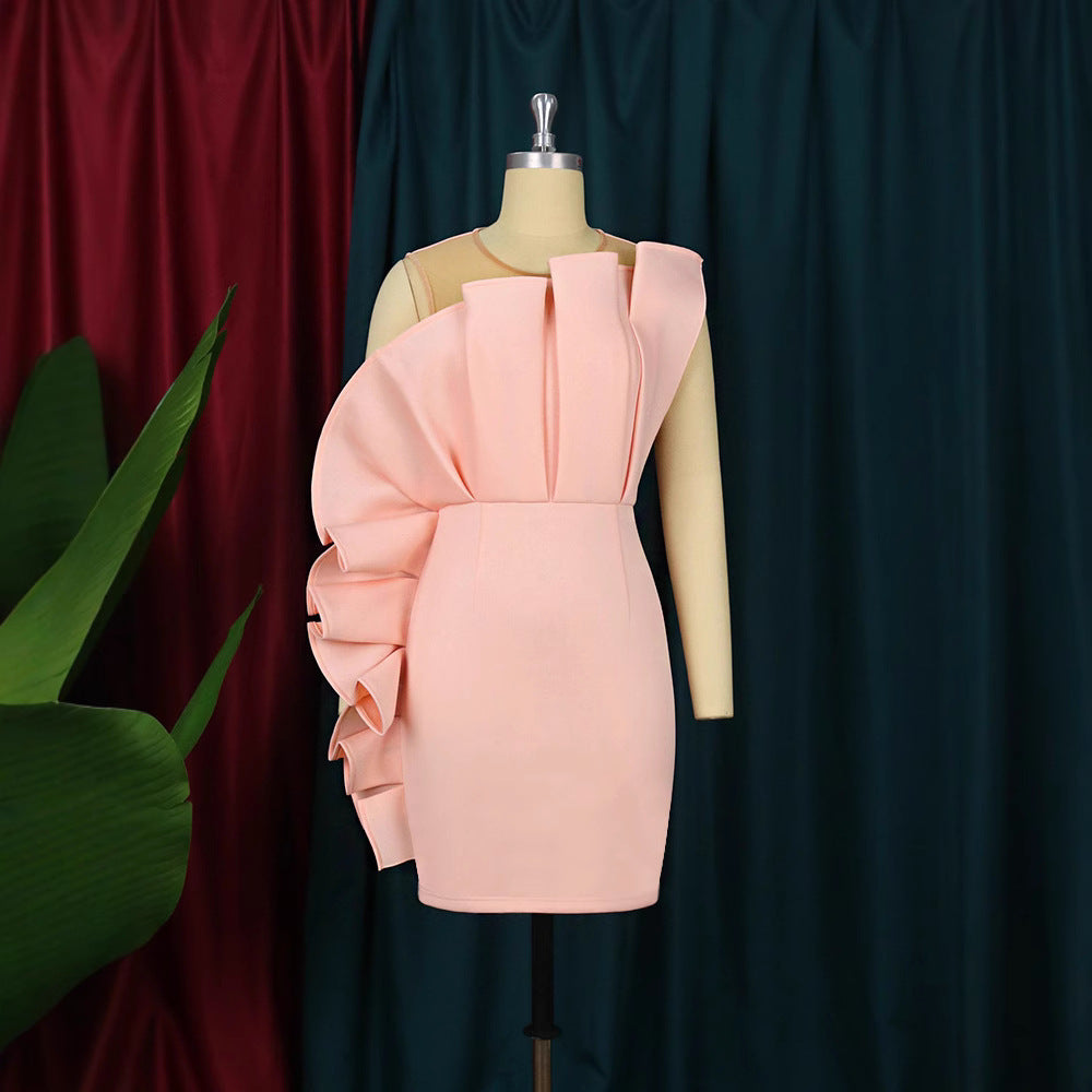 Damen Elegantes Minikleid mit asymmetrischem Schnitt und voluminösen Rüschen Drune