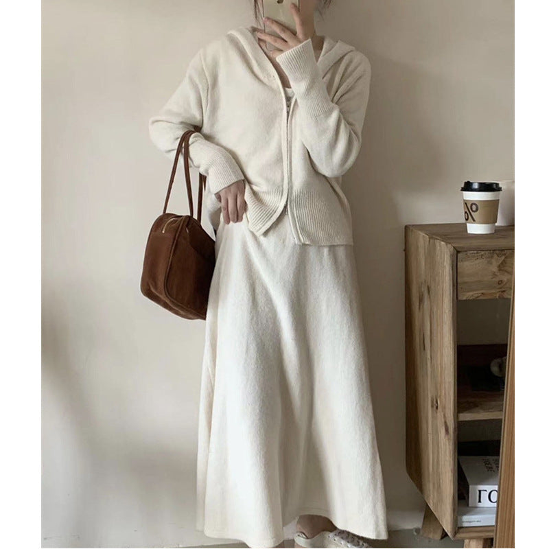 Damen bequeme Strickjacke mit Kapuze und eleganten Details Drune