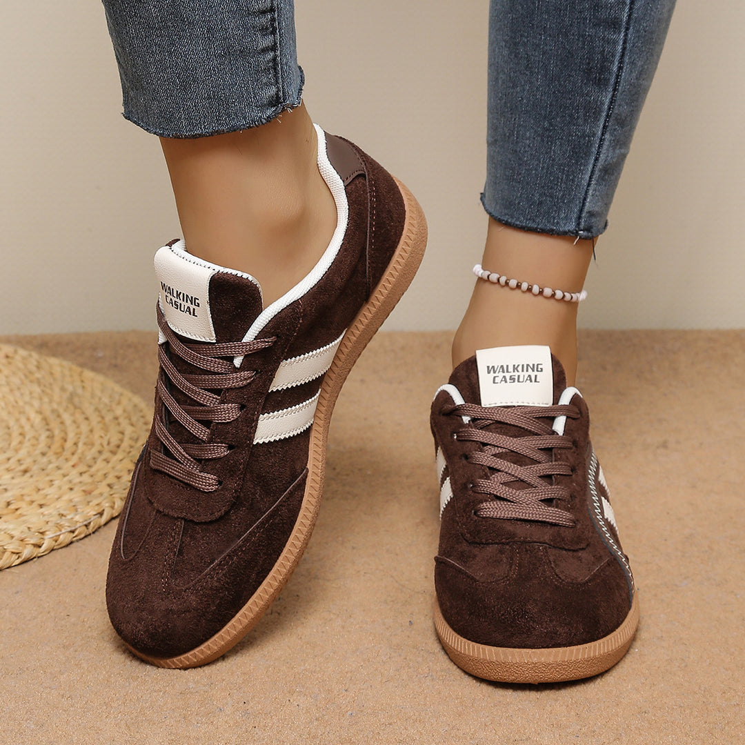 Damen Retro-Sneaker aus Veloursimitat mit gumähnlicher Laufsohle Drune
