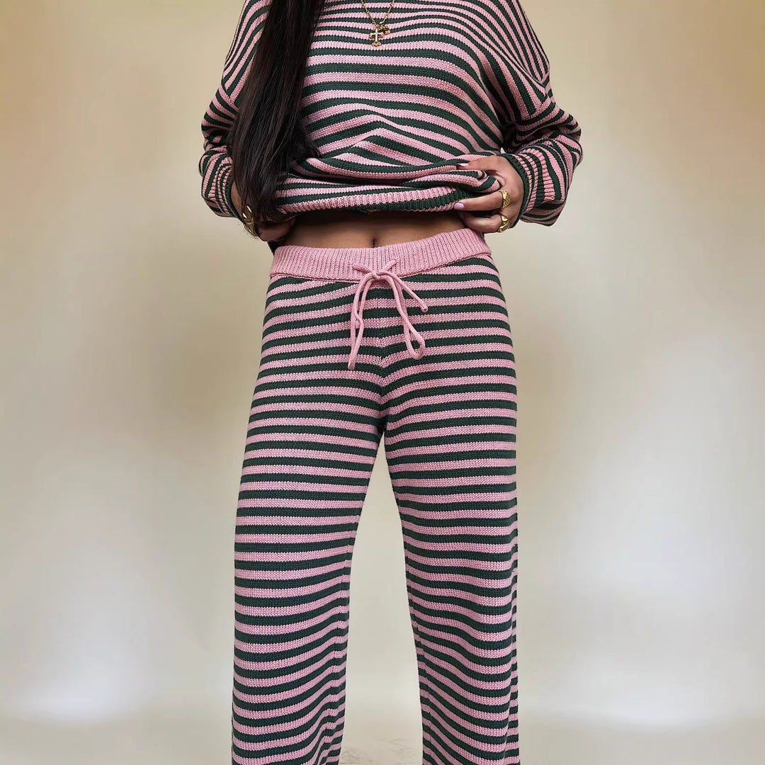 Damen gestricktes Freizeit-Set mit modischem Streifenmuster und weitem Schnitt