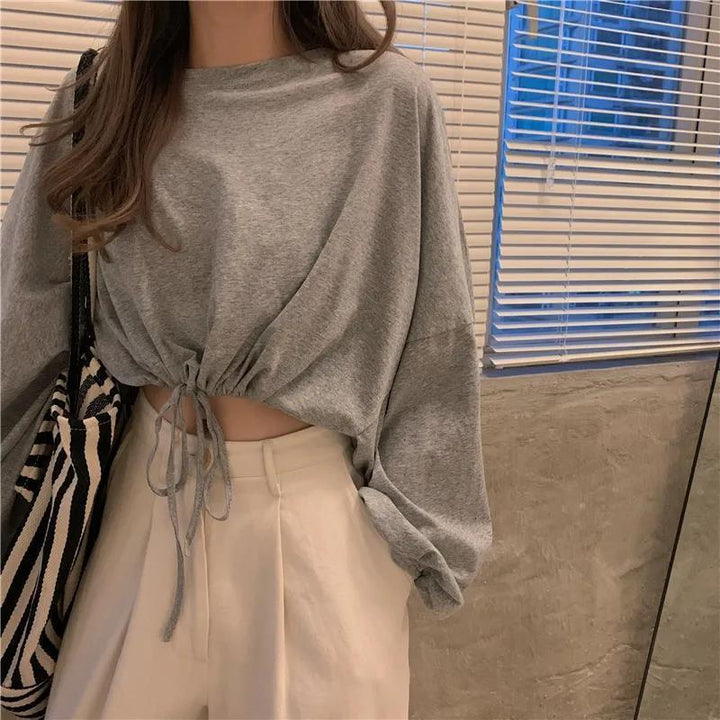 Damen Cropped Sweatshirt mit innovativem Kordelzug und oversized Ärmeln Drune