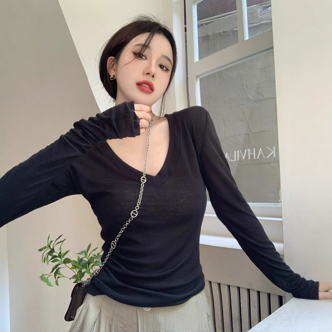 Damen Langarmshirt mit V-Ausschnitt und figurschmeichelnder Passform Drune