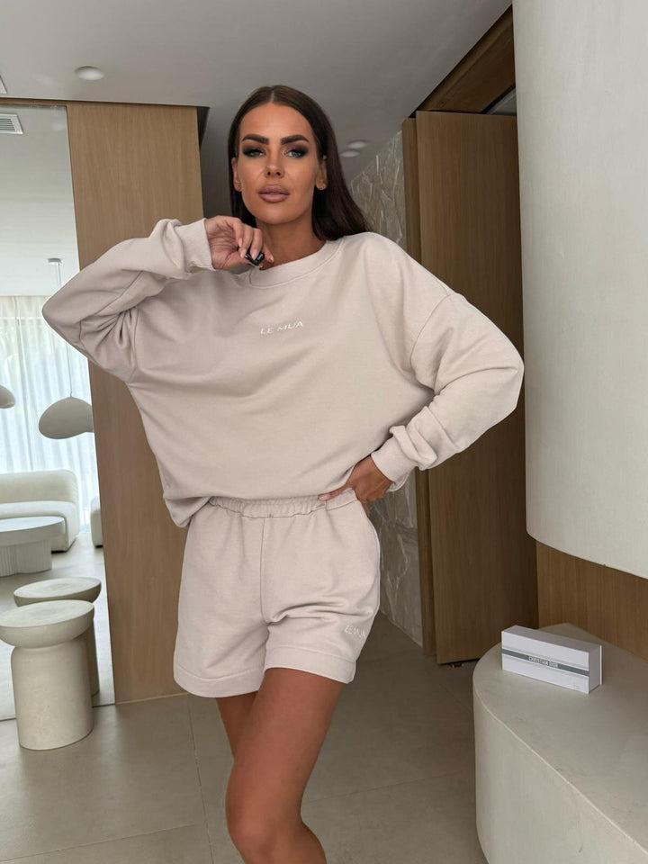 Damen lässiges Freizeit-Set mit oversized Sweatshirt und bequemen Shorts Drune