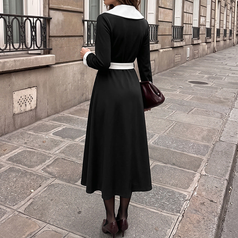 Damen Vintage-inspiriertes A-Linien Midikleid mit kontrastierendem Reverskragen, Taillengürtel und goldenen Zierknöpfen Drune