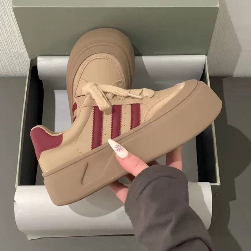 Damen Plattform-Sneaker mit strapazierfähigem Obermaterial und extrahoher Sohle Drune