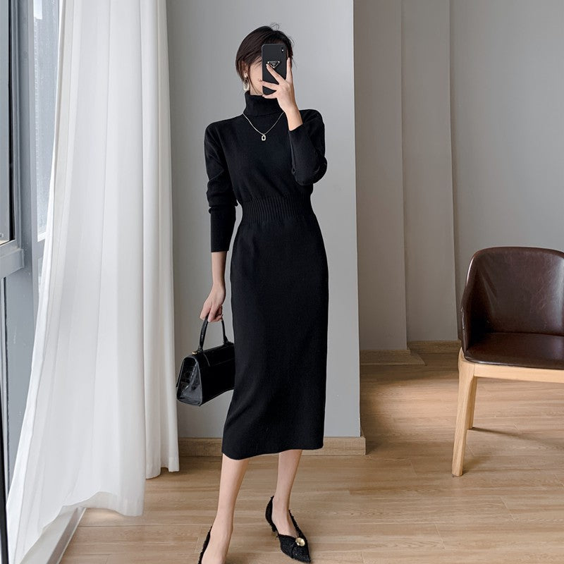 Damen Strickkleid mit hohem Kragen und figurbetontem Design Drune