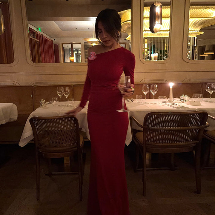 Damen Elegantes Maxikleid mit asymmetrischem Ausschnitt und figurbetontem Schnitt Drune