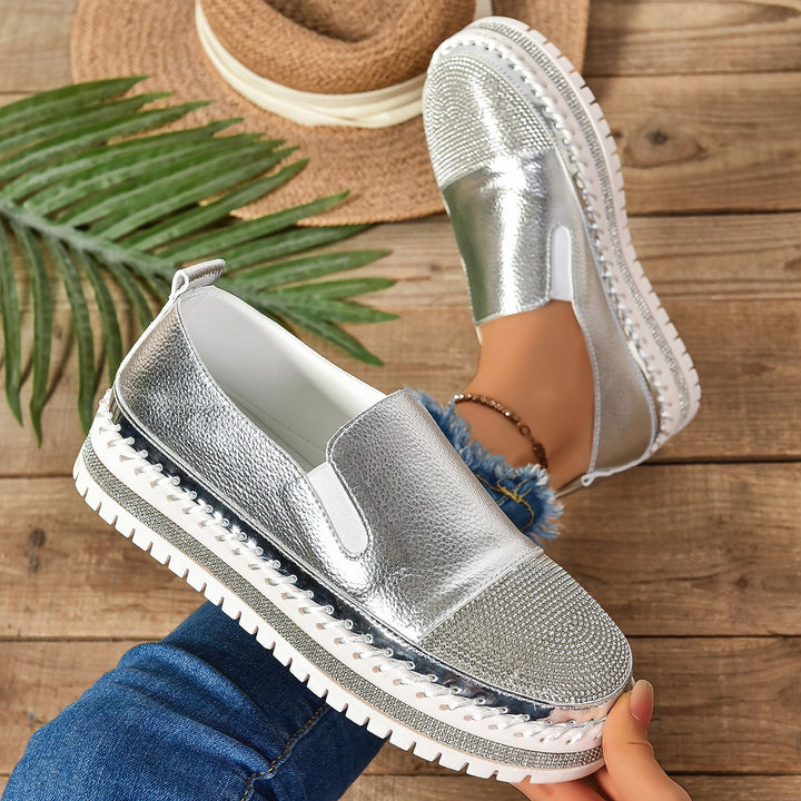 Damen Slip-On Plateau-Slipper mit Strassbesatz, elastischem Einstieg und profilierter Gummisohle Drune