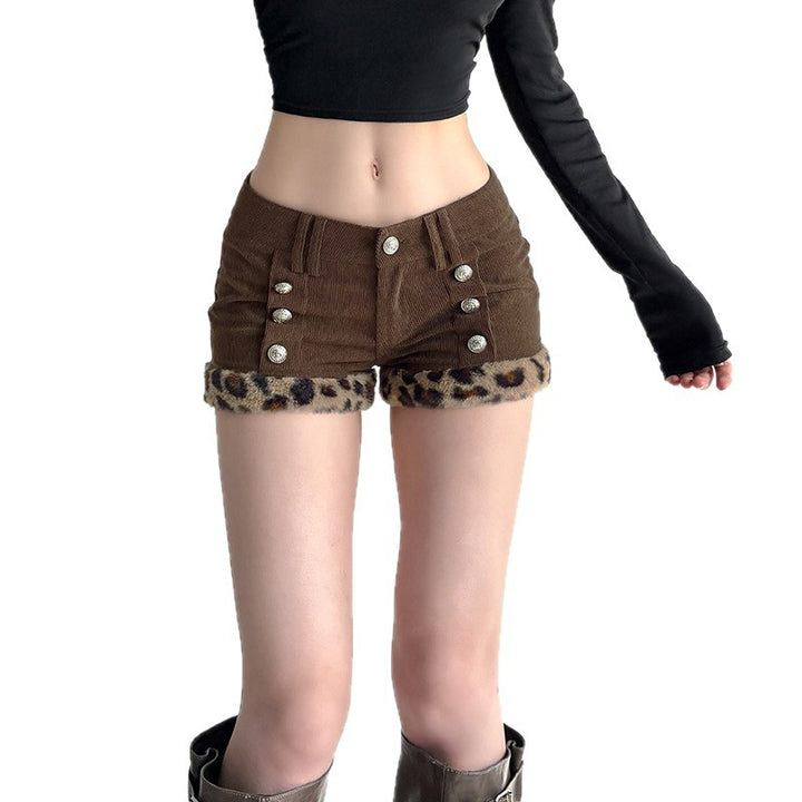 Damen modische Shorts aus Cord mit Kragenfransen und dekorativen Knöpfen Drune