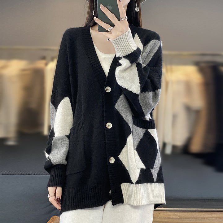Damen Grobstrickjacke mit modernem Karomuster und praktischen Taschen Drune
