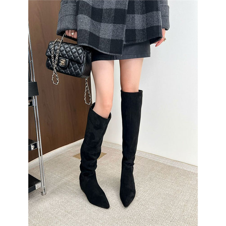 Damen kniehohe Slouch-Stiefel aus Veloursleder mit spitzer Zehenpartie Drune