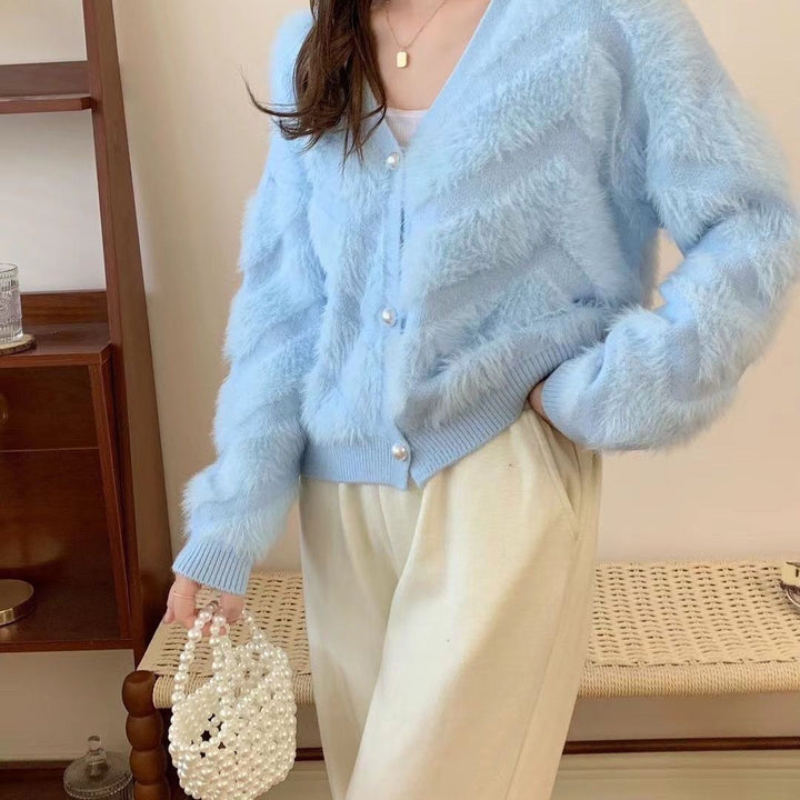 Damen Flauschige und elegante Strickjacke mit Perlknöpfen Drune